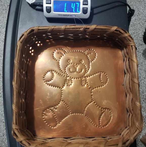 Handmade Woven Basket With Copper Bottom - Picture 11 of 11